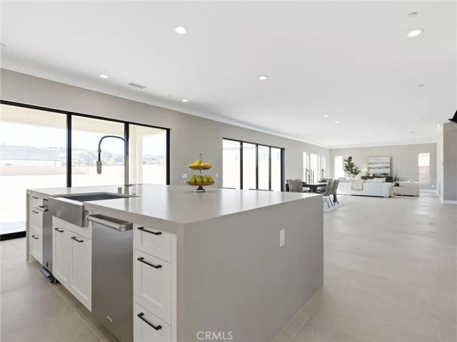 11913 Red Hawk Lane, Porter Ranch, CA 91326