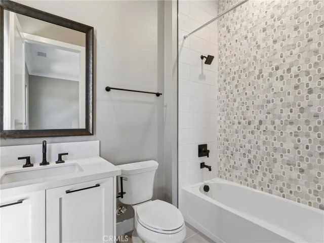 11913 Red Hawk Lane, Porter Ranch, CA 91326