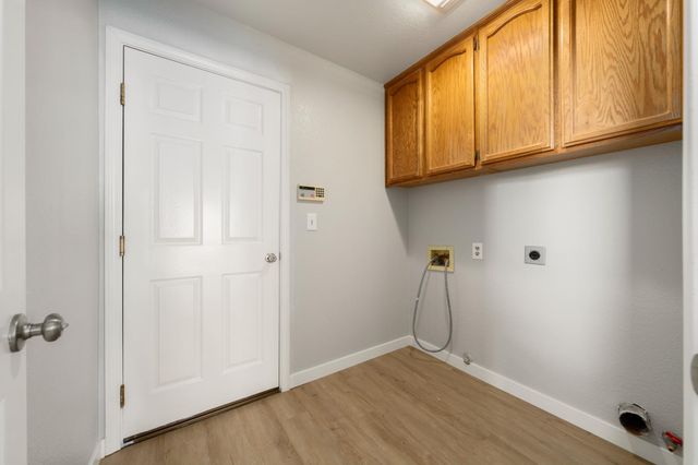 8317 Dalkeith Way, Antelope, CA 95843