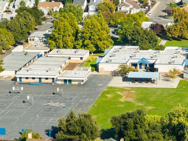 8317 Dalkeith Way, Antelope, CA 95843