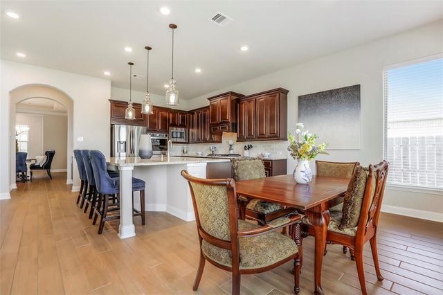 1815 Carriage Oaks Ln, Katy, TX 77494