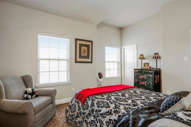1815 Carriage Oaks Ln, Katy, TX 77494