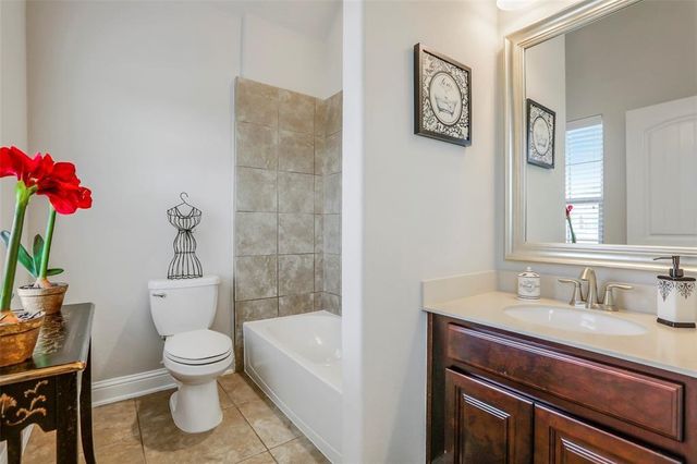 1815 Carriage Oaks Ln, Katy, TX 77494