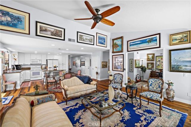23576 VILLENA, Mission Viejo, CA 92692