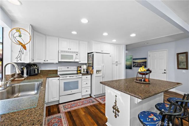 23576 VILLENA, Mission Viejo, CA 92692