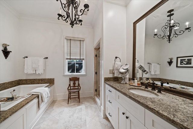 4565 NORMANDY RD, Memphis, TN 38117