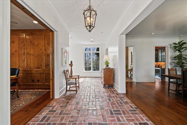 4565 NORMANDY RD, Memphis, TN 38117