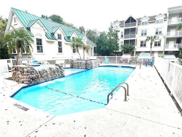 122 Shady Brook Circle Drive, 100, St. Simons Island, GA 31522