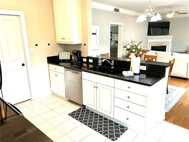 122 Shady Brook Circle Drive, 100, St. Simons Island, GA 31522
