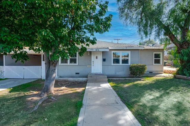 406 26 S Grape St, Escondido, CA 92025