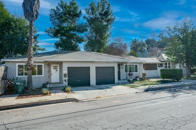406 26 S Grape St, Escondido, CA 92025