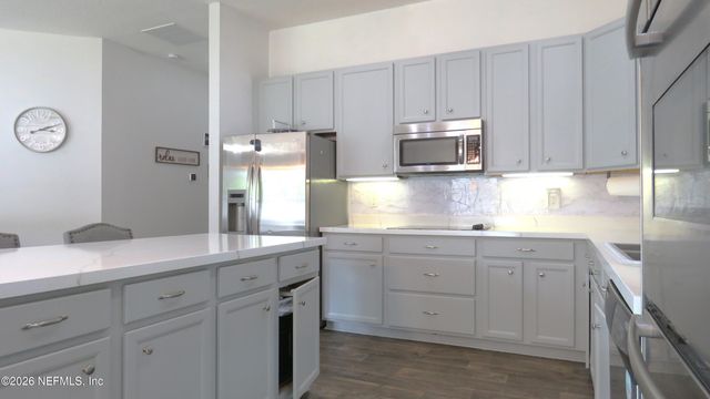 8566 THAD Court, Jacksonville, FL 32210