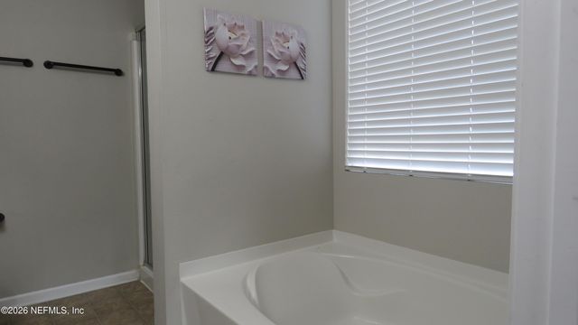 8566 THAD Court, Jacksonville, FL 32210