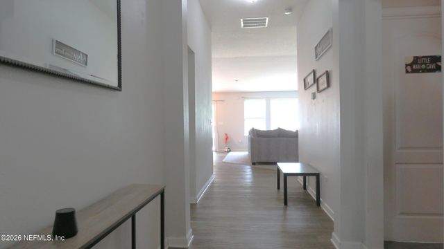 8566 THAD Court, Jacksonville, FL 32210