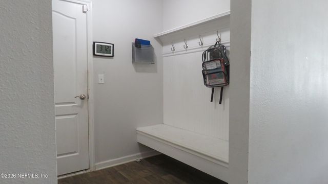 8566 THAD Court, Jacksonville, FL 32210