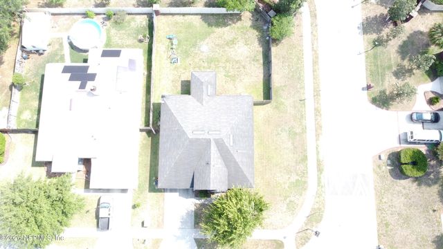8566 THAD Court, Jacksonville, FL 32210