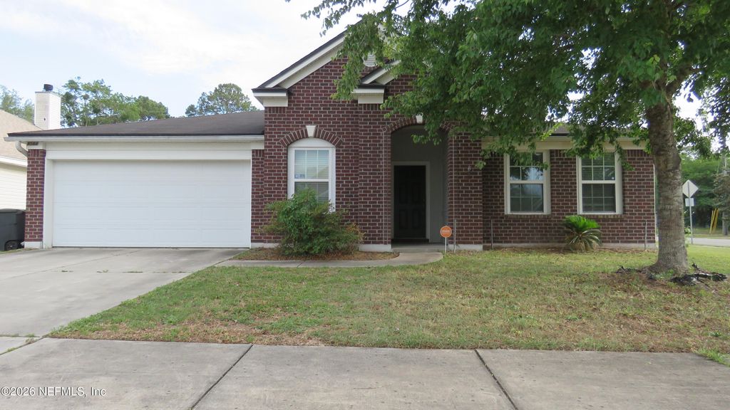 8566 THAD Court, Jacksonville, FL 32210