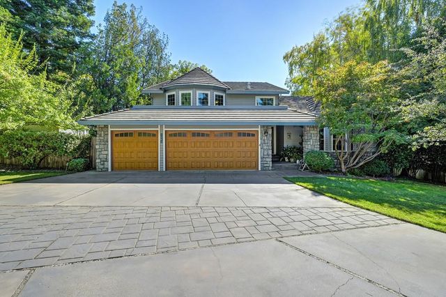 8536 Kenneth Creek Ln, Fair Oaks, CA 95628
