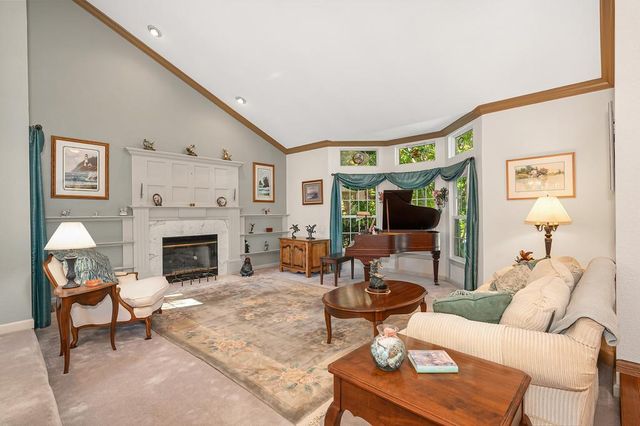 8536 Kenneth Creek Ln, Fair Oaks, CA 95628