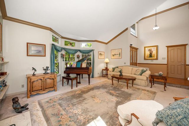 8536 Kenneth Creek Ln, Fair Oaks, CA 95628