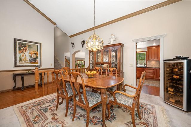 8536 Kenneth Creek Ln, Fair Oaks, CA 95628
