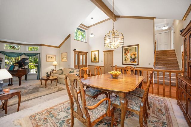 8536 Kenneth Creek Ln, Fair Oaks, CA 95628
