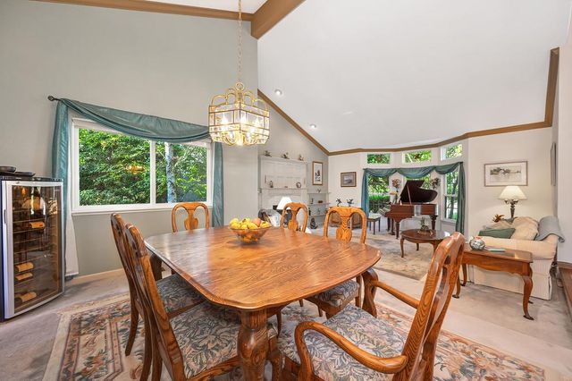 8536 Kenneth Creek Ln, Fair Oaks, CA 95628