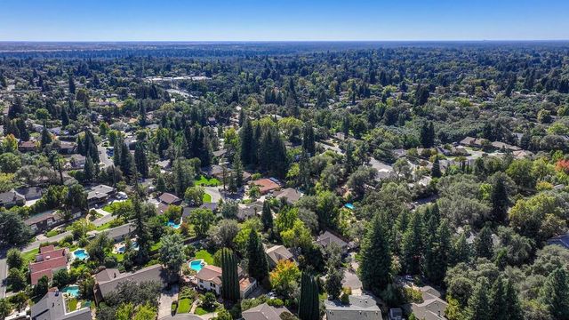 8536 Kenneth Creek Ln, Fair Oaks, CA 95628
