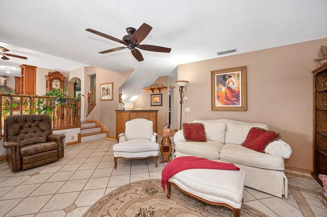 8536 Kenneth Creek Ln, Fair Oaks, CA 95628