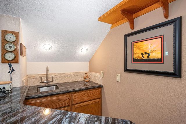 8536 Kenneth Creek Ln, Fair Oaks, CA 95628