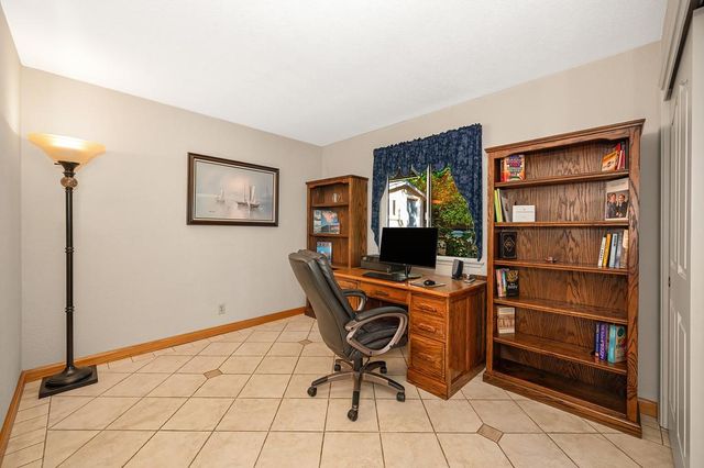 8536 Kenneth Creek Ln, Fair Oaks, CA 95628