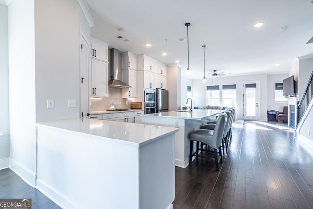 102 Wilburn Lane, Decatur, GA 30030