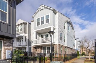 102 Wilburn Lane, Decatur, GA 30030