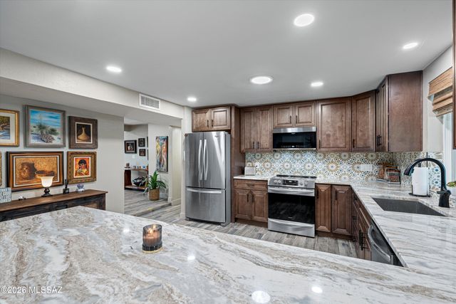 2121 N Colter, Tucson, AZ 85715