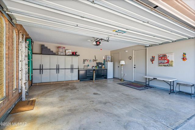 2121 N Colter, Tucson, AZ 85715
