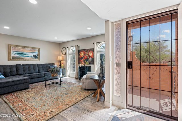 2121 N Colter, Tucson, AZ 85715