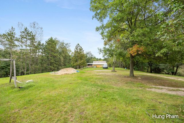 1569 S Sheridan Road, Stanton, MI 48888