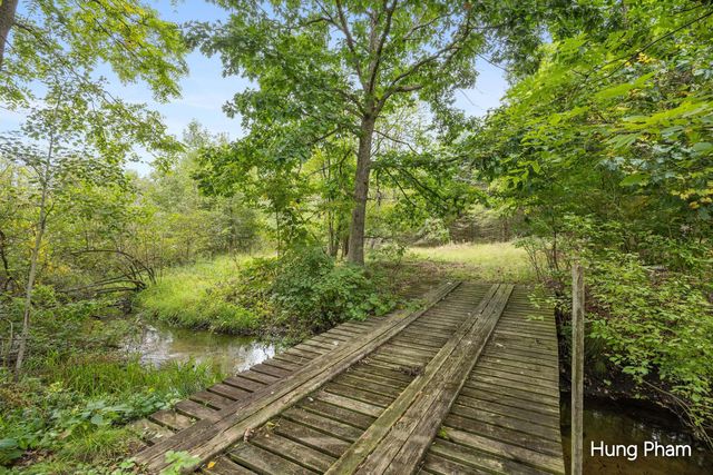 1569 S Sheridan Road, Stanton, MI 48888