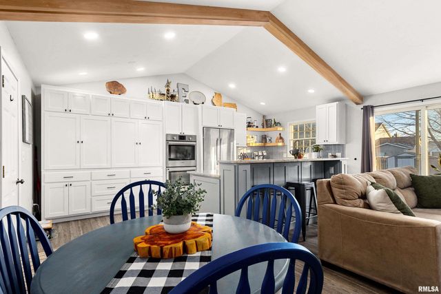 1918 STONERIDGE, Washington, IL 61571