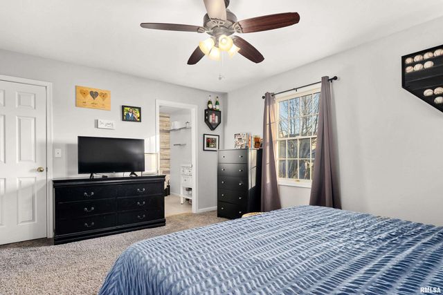 1918 STONERIDGE, Washington, IL 61571