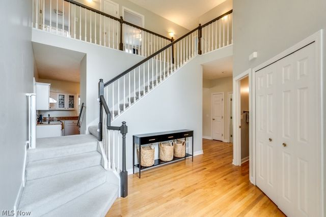 325 Fieldcrest Drive, Fairlawn, OH 44333