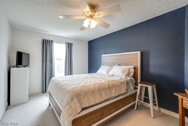 325 Fieldcrest Drive, Fairlawn, OH 44333
