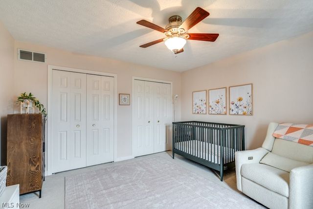 325 Fieldcrest Drive, Fairlawn, OH 44333