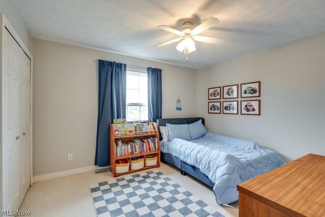 325 Fieldcrest Drive, Fairlawn, OH 44333