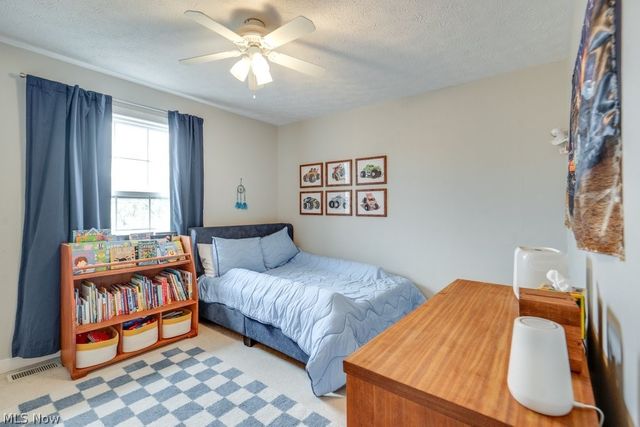 325 Fieldcrest Drive, Fairlawn, OH 44333