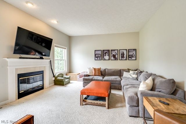 325 Fieldcrest Drive, Fairlawn, OH 44333