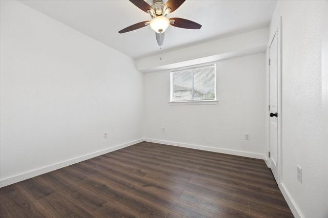 1936 Upland Drive, Houston, TX 77043