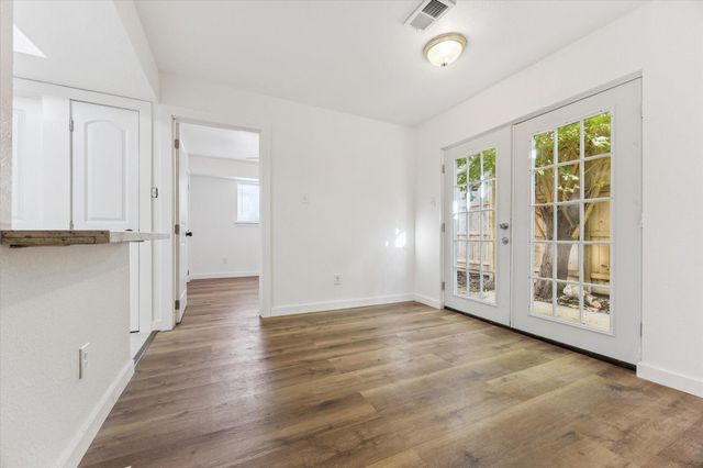 1936 Upland Drive, Houston, TX 77043