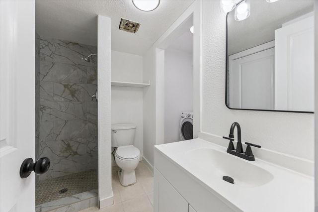 1936 Upland Drive, Houston, TX 77043