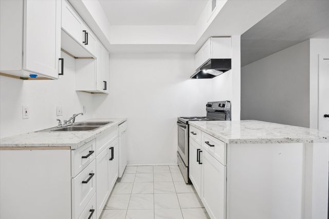 1936 Upland Drive, Houston, TX 77043